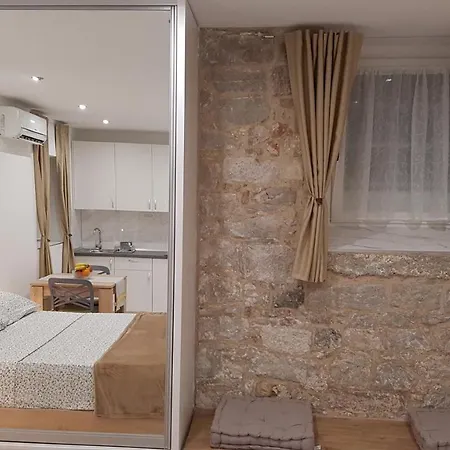 Tales Of Split - 100 Meters From The Seafront Apartment *