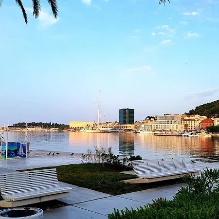Tales Of Split - 100 Meters From The Seafront Apartment