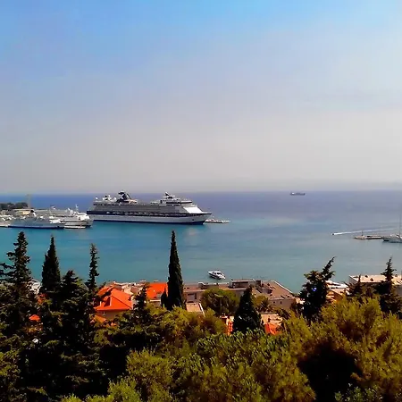 Apartment Tales Of Split - 100 Meters From The Seafront *