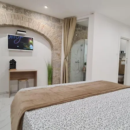 Tales Of Split - 100 Meters From The Seafront * Split
