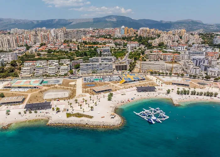 Tales Of - 100 Meters From The Seafront شقة *